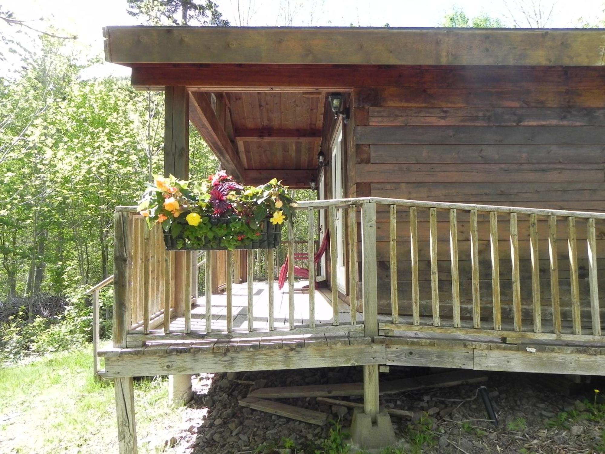 Rumi Guest House On The Cabot Trail Indian Brook Room photo